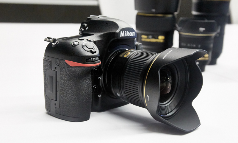 The D850 features dual SD card slots—so you can instantly pack up images or double the amount of shooting space you have. (Image: Alex Cranz/Gizmodo)
